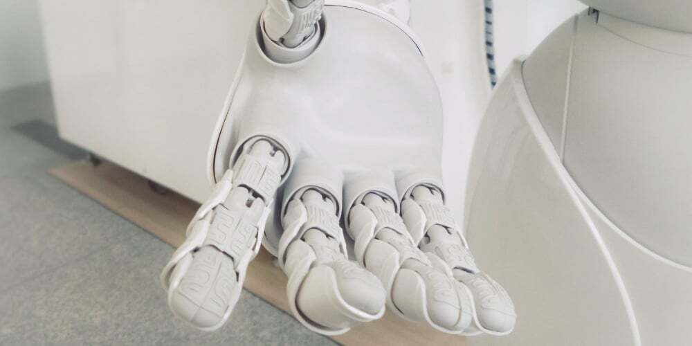 ROBOT-1