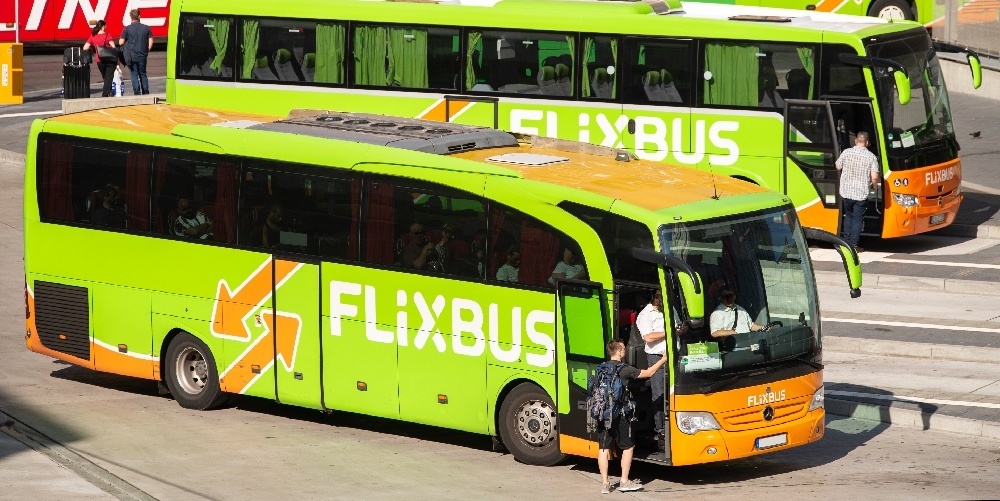 FlixBus prepares to come to Chile this year